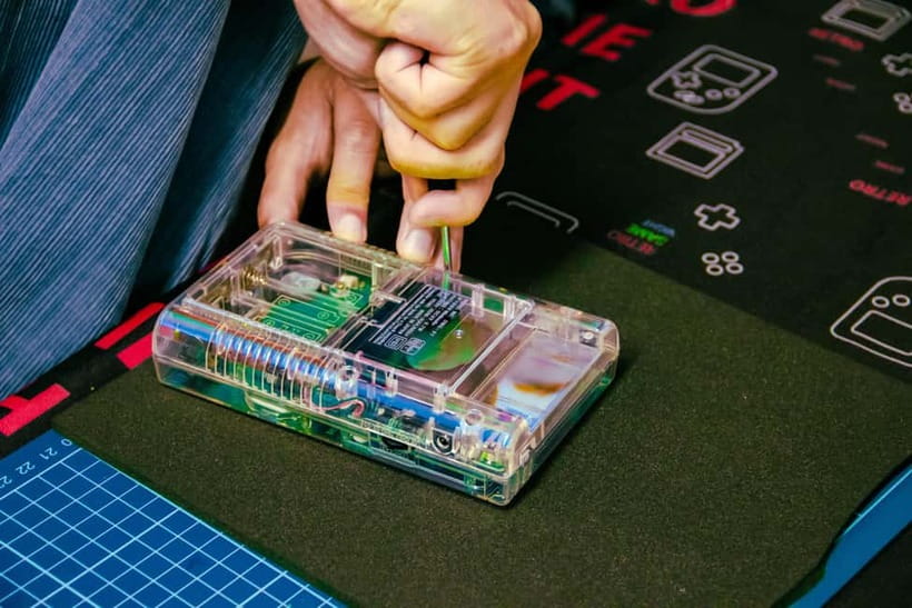 Tokyo: Gameboy Mod Workshop at Akihabara - What you take home: more than a novelty