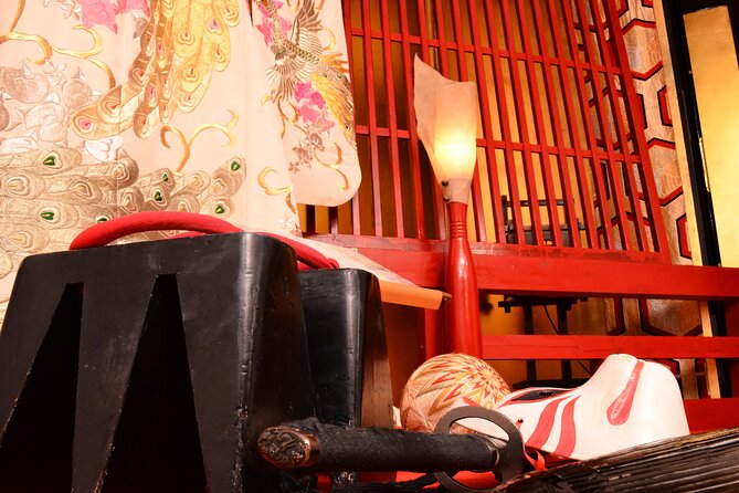 Tokyo Geisha or Oiran Dress-Up Experience and Professional Photos - Getting there in Taito: meeting point and your best approach
