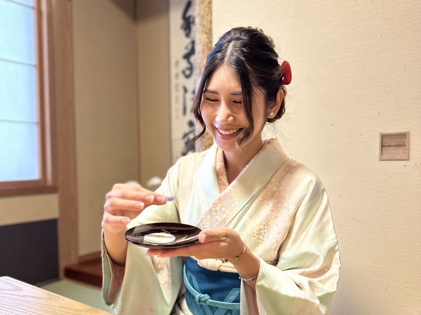 Tokyo:Genuine Tea Ceremony, Kimono Dressing, and Photography - The Walk With an Upcycled Umbrella (And Real Manners)