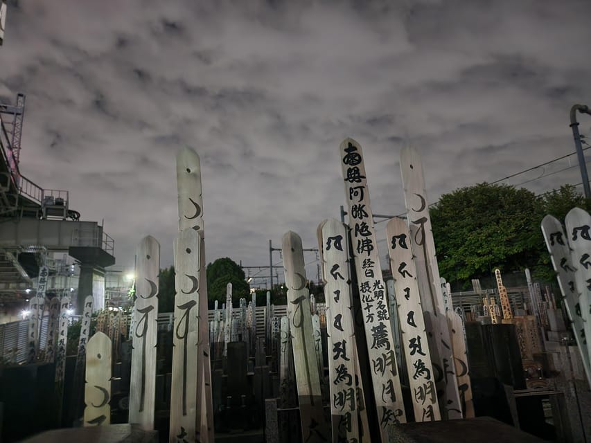 Tokyo: Ghost Tour with Scary Japanese Stories and Folklore - The snack and the small rules that keep things easy