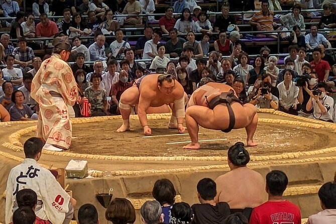 Tokyo Grand Sumo Tournament 2026 with a Sumo Expert Guide - The guide experience: what Elisabeth Llopis (Elly) adds