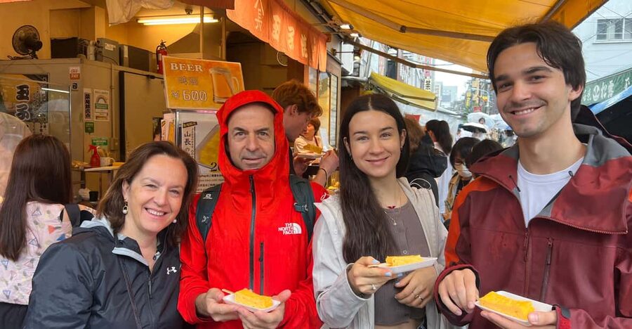Tokyo: Imperial Palace and Shogun Walking Tour - Meet at Kokyo Gaien Starbucks and start with your bearings
