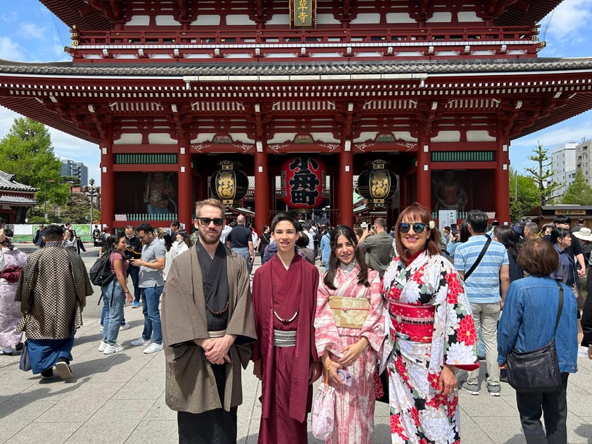 Tokyo: Imperial Palace and Shogun Walking Tour - Why the guide can make or break this tour