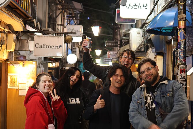 Tokyo Izakaya crawl (A tour of 2 izakayas, 1 bar, and a shrine) - Golden Gai: tiny retro alleys and real atmosphere