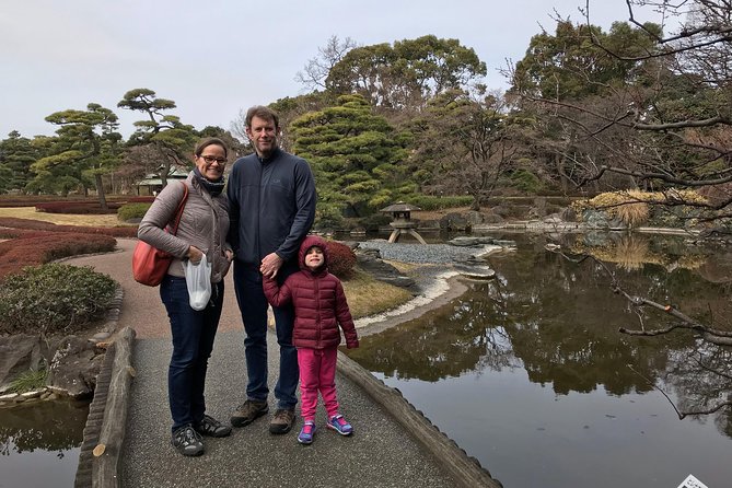 Tokyo Japanese Garden Lover's Private Tour with Government-Licensed Guide - Meiji Jingu Shrine near Harajuku: when the city quiets down