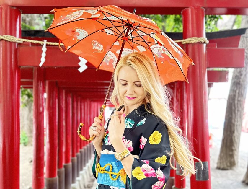 Tokyo: Kimono Dressing, Walking, and Photography Session - iPhone 14 Pro Photos vs the Professional Upgrade