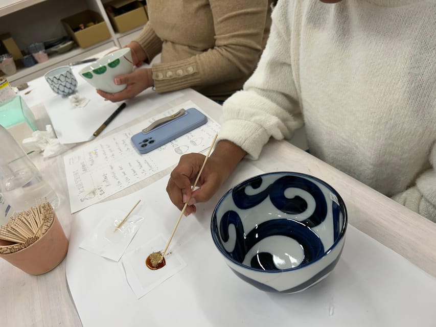 Tokyo: Kintsugi Workshop to Learn the Art of Golden Joinery - What Happens in the 2 Hours: From Filing to Golden Seams