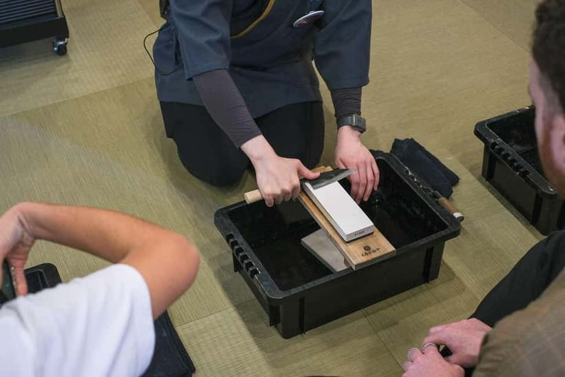 Tokyo: Knife Making Workshop (Sharpening, Engraving) - The snacks, packaging, and the “take-home” moment