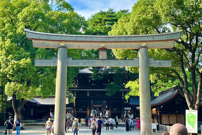Tokyo Morning Tour: Asakusa, Meiji Shrine and Tsukiji Fish Market - What the English Guide Really Changes (Including Ryota and Andres)