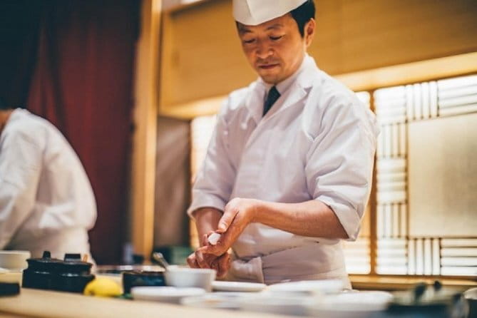 Tokyo Morning Tour : Meiji Shrine, Asakusa and Fish Market - The Small-Group Advantage: Real Guidance, Real Pace