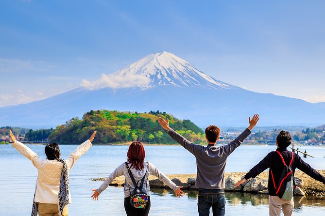Tokyo: Mount Fuji One Day Trip Lake Kawaguchi & Lake Yamanaka - Oshino Hakkai: the eight spring ponds you should not rush