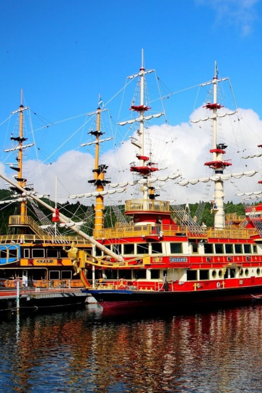 Tokyo: Mt. Fuji 5th St, Gotemba & Hakone by Luxury Bus - Lake Ashi on a Pirate Ship: A Calmer Ending After the Heat of Ōwakudani