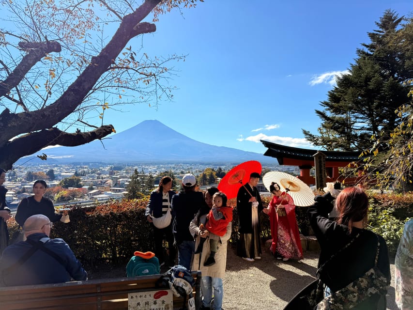 Tokyo:Mt Fuji & Hakone Day Tour with English Speaking Driver - Saiko Lake and the ropeway rhythm: viewpoint after viewpoint