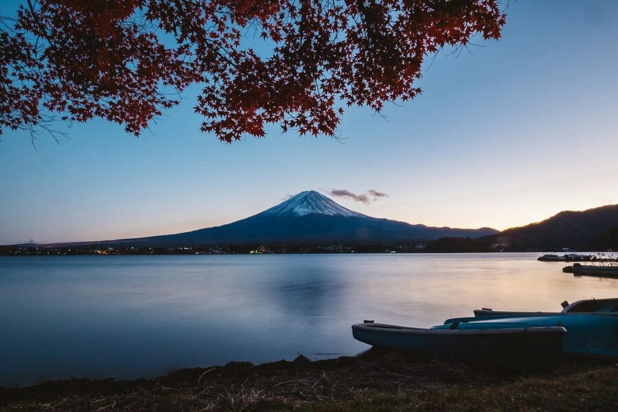 Tokyo: Mt. Fuji & Lake Kawaguchi Private Tour with Transfer - Price and Logistics: When $435 for Up to 6 People Feels Fair