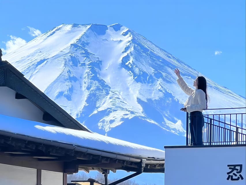 Tokyo: Mt Fuji Lake Kawaguchiko Tour & Arakuyama Sengen Park - Bus time isn’t the enemy: use it well on a 10-hour day