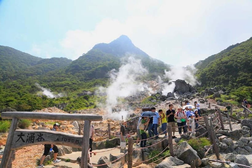 Tokyo: Mt. Fuji Tour, Hakone Ropeway, Owakudani, Lake Ashi - Pirate ship cruise on Lake Ashi: worth it only when visibility is good