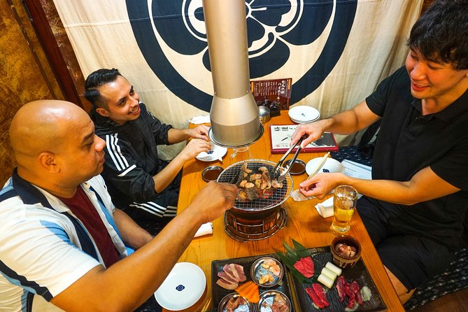 Tokyo Night Foodie Tour in Shinjuku - Seasonal Sushi, Wagyu Beef - Shinjuku after dark: why this route works