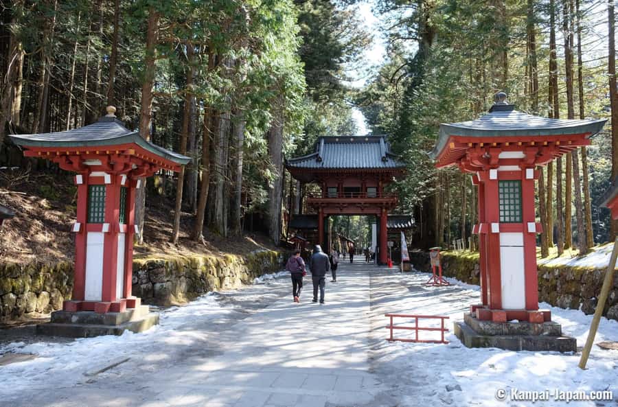 Tokyo: Nikko Day Tour Shrines, Lake Chūzenji & Kegon Falls - Timing tips: how to avoid losing the day to traffic