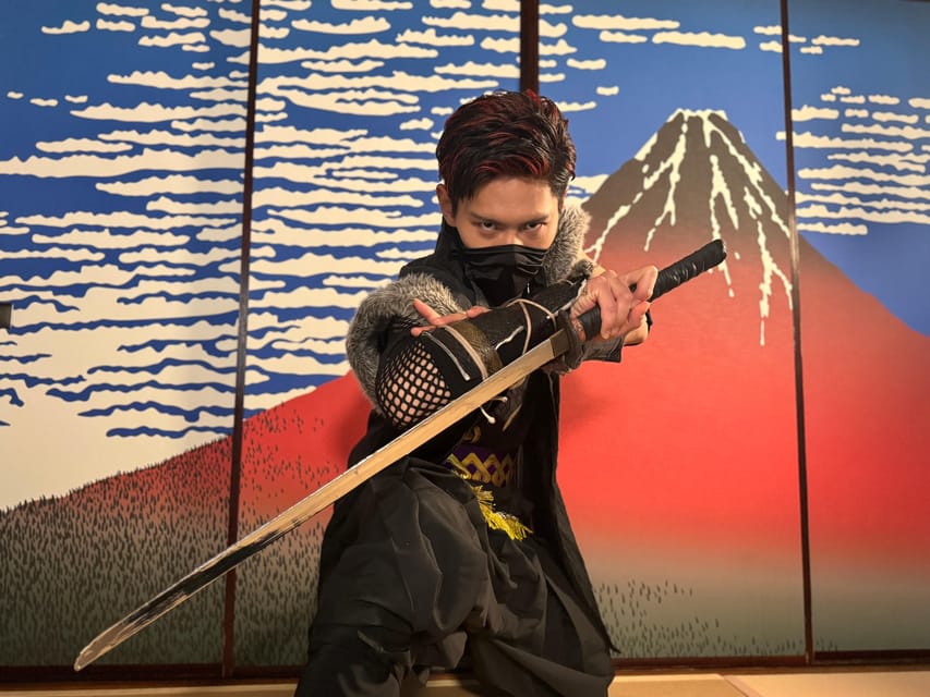 Tokyo: Ninja Sword Fighting Experience - The 1-hour flow: warm-up to ninja sword “movie scene”