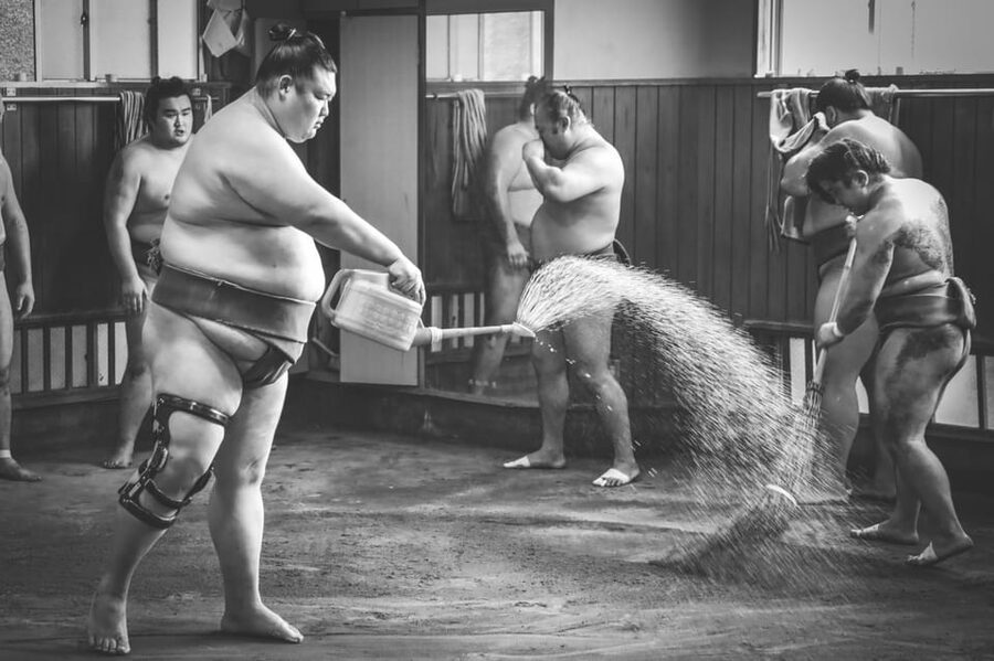 Tokyo: Not a show- a professional sumo practice with experts - Shinya-san’s Q&A: the part that turns questions into understanding
