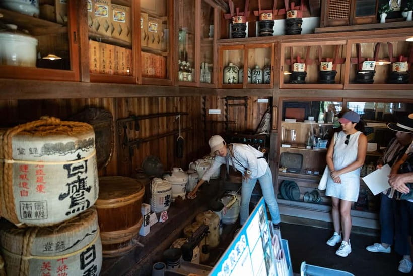 Tokyo: Old Quarter Yanaka Walking Tour - Yanaka feels calmer than central Tokyo