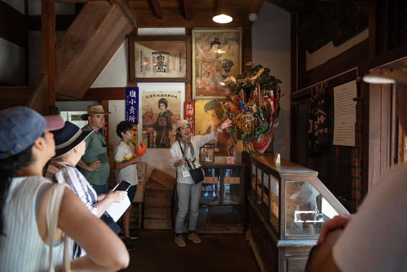 Tokyo: Old Quarter Yanaka Walking Tour - Finishing at Yanaka Ginza: what to do after the tour
