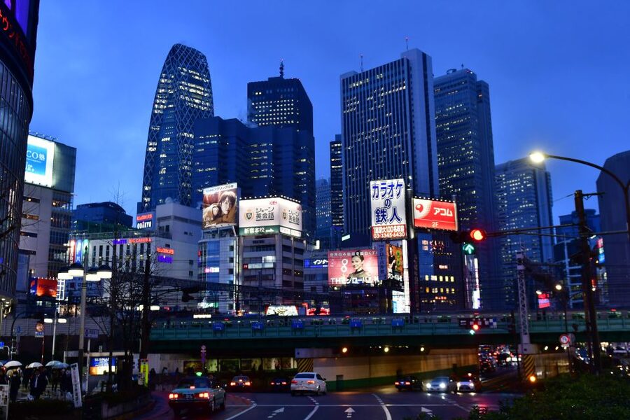 Tokyo: Photography Masterclass - Private Photo Lesson - Gear reality check: what’s included and what you must bring