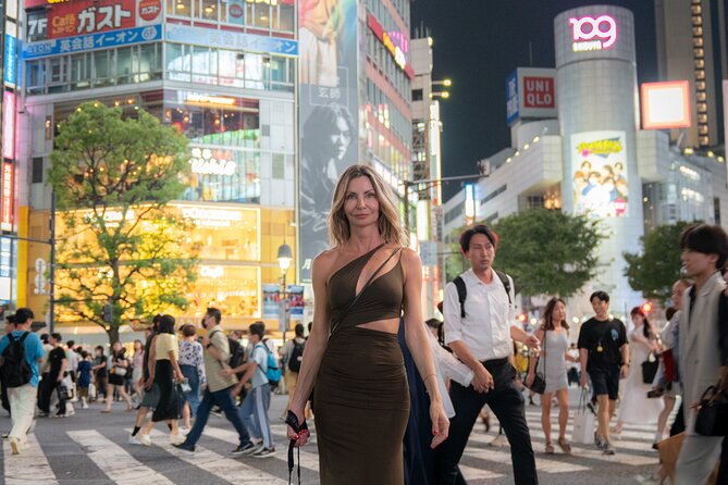 Tokyo Portrait Tour with a Professional Photographer - Stop 1: KITKAT Chocolatory at Miyashita Park for rooftop city portraits