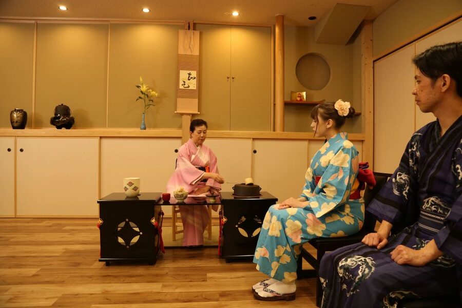 Tokyo: Practicing Zen with a Japanese Tea Ceremony - Key things you’ll notice in this Zen tea ceremony