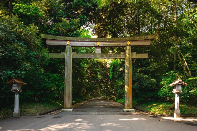 Tokyo Private Customizable Full Day Tour - Shinjuku Gyoen: the garden finisher that makes the whole day feel complete