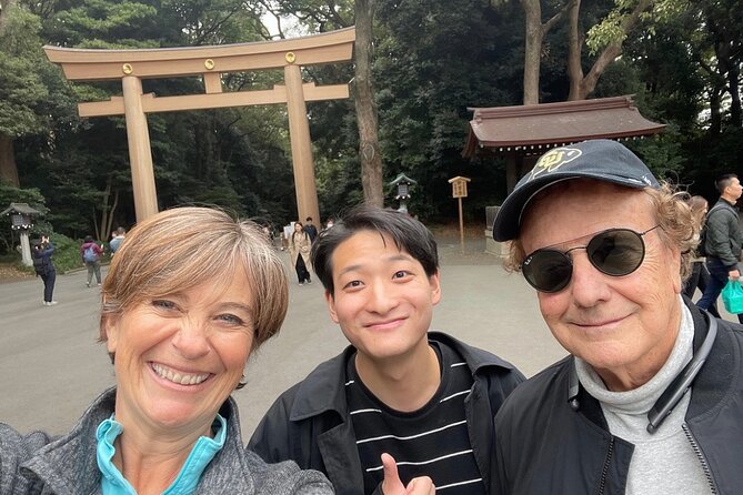 Tokyo Private Customized Walking tours with Local guide - Marunouchi Meeting Point and the Pickup Advantage