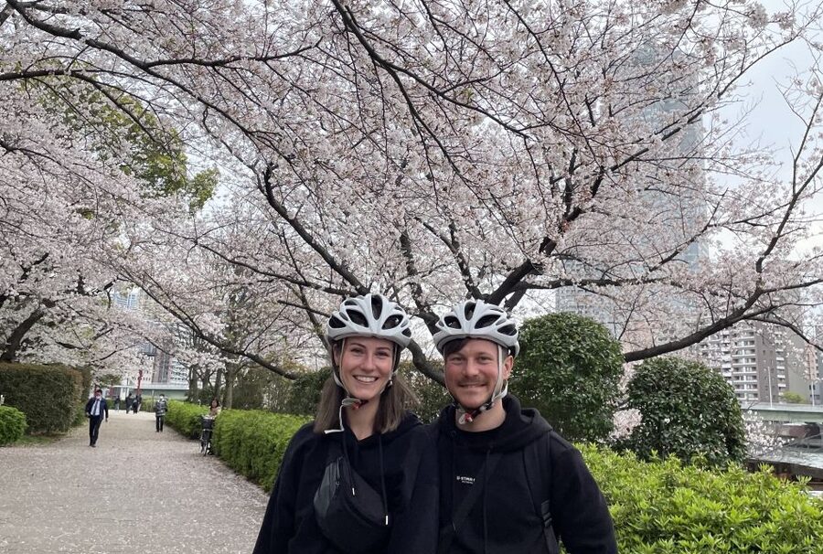 Tokyo: Private Cycling Tour with cute E-bike - Tsukiji market energy and the waterfront pause