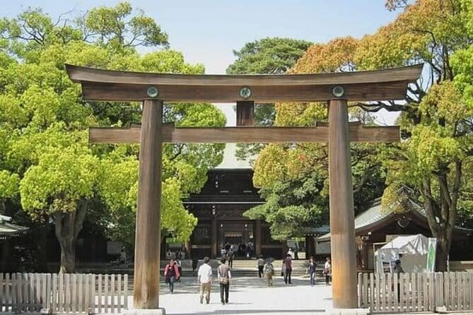 Tokyo Private Day Tour by Car with English speaking Driver - Senso-ji Temple: old Tokyo energy and the snack plan