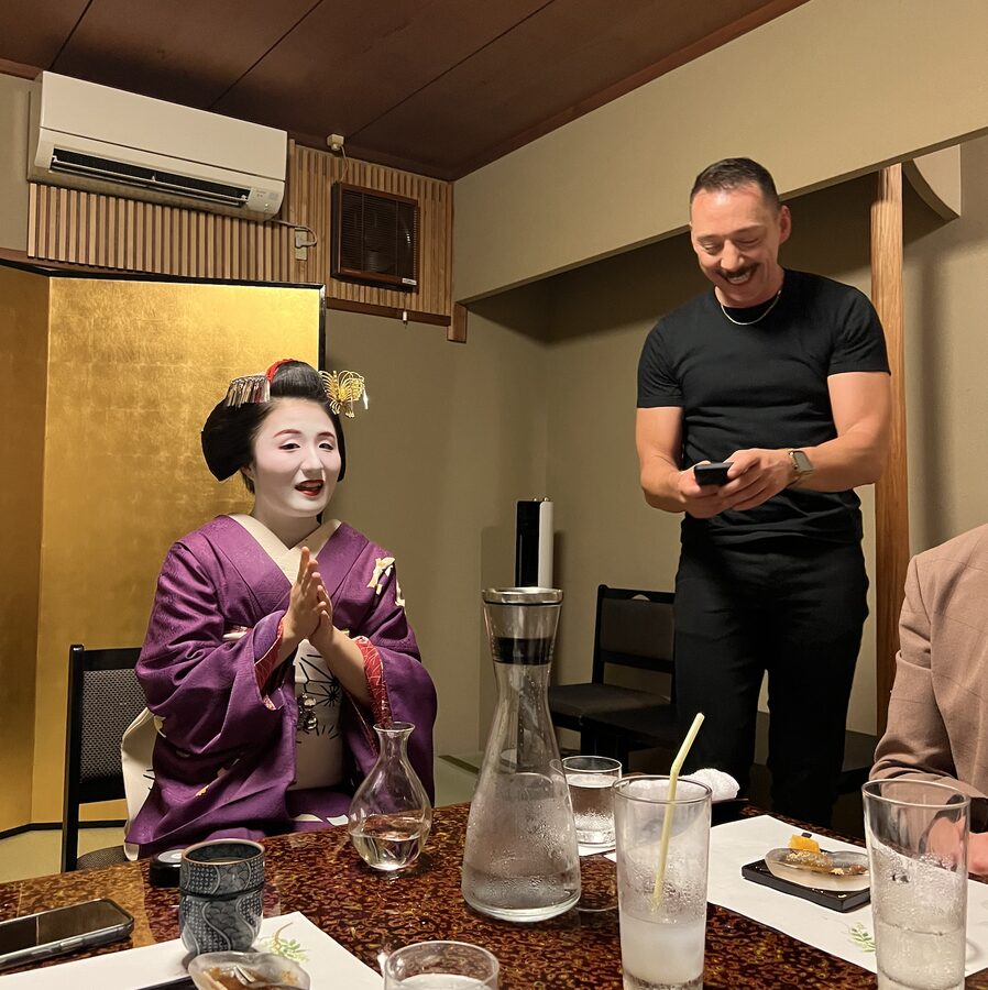 Tokyo: Private dinner with Geisha at a Member's only Ryotei - Two Hours with a Geisha or Maiko: Conversation, Games, and Photos