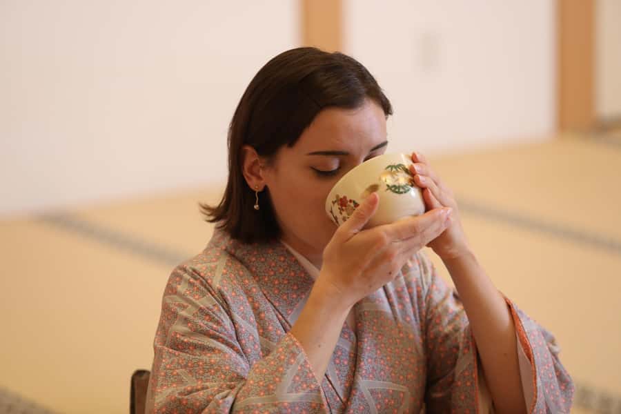 Tokyo: Private Japanese Traditional Tea Ceremony - Teishu-led matcha and wagashi: learning etiquette without rushing