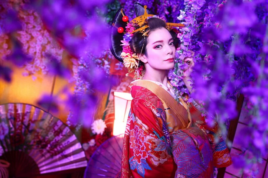 Tokyo: Private Makeover Photography Studio in Luxury Kimono - Picking your kimono: not just a rental outfit