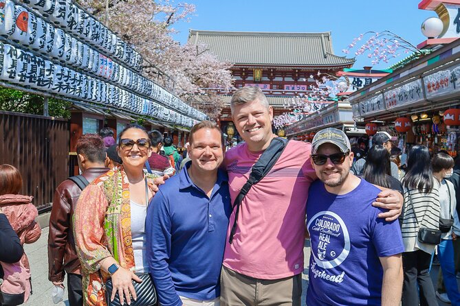 Tokyo Private Tour with Customized Itinerary - Tsukiji Fish Market: the seafood scene in real life