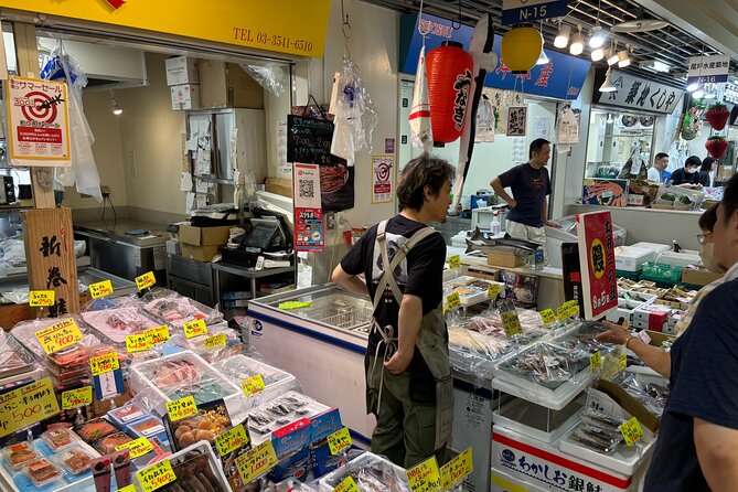 Tokyo: Private Tsukiji Fish Market Tour with 3 Food Stops - Value and what you actually pay for at $52.12