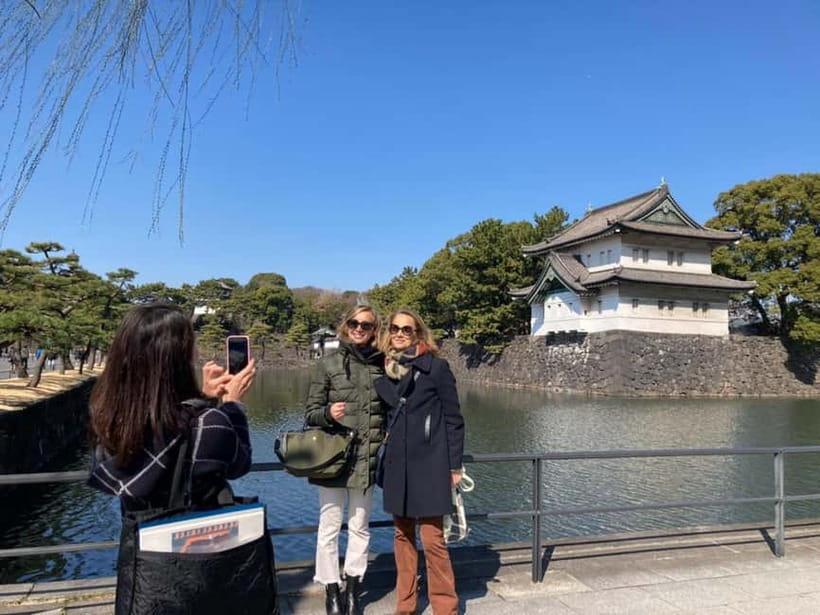 Tokyo: Pvt. Tour - Edo Castle & Imperial Palace East Gardens - What the 2 Hours Really Covers (and Why Private Helps)