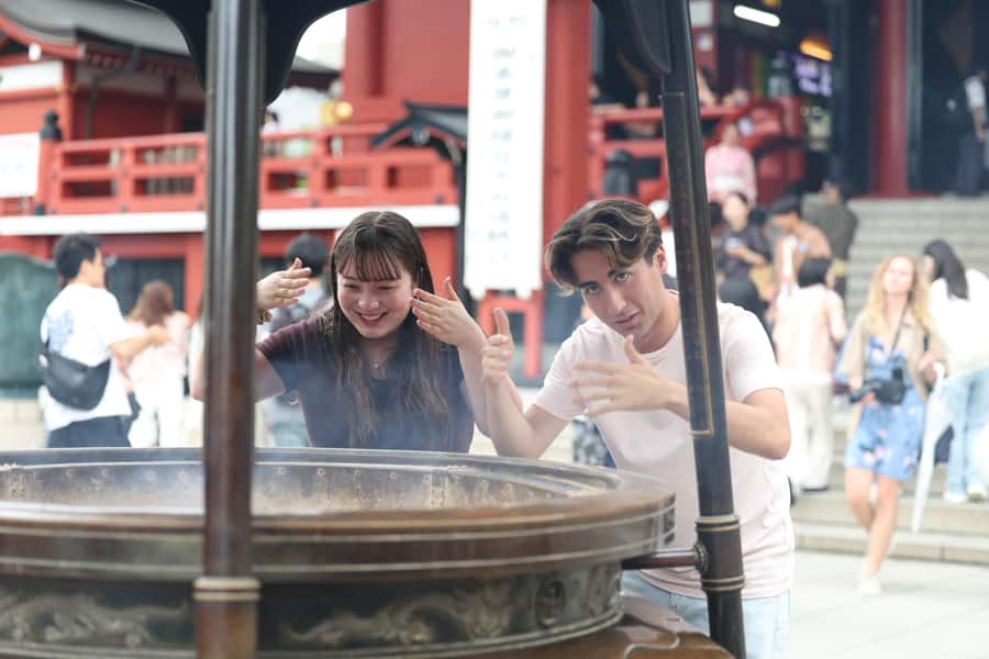 Tokyo: Sensoji Temple & Street Food: Private Tour with guide - “Retro Atmosphere” on Foot: What the Route Feels Like