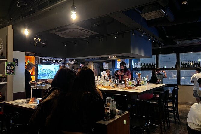 Tokyo: Shibuya Local Bar & Izakaya Crawl Tour - Stop 3: Shibuya Center-gai and the bar-side payoff