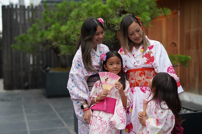 :Tokyo,Shibuya/ Pro Photography in Kimono / English-Friendly - Studio Portraits and Outdoor Walk Photos: How the Shooting Works