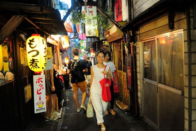 Tokyo - Shinjuku Nightlife: Happy Hour and Karaoke Fun - Small group, local guides, and how to avoid common pitfalls
