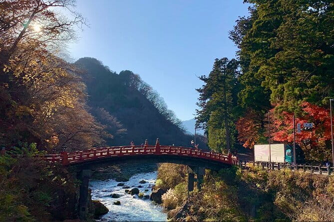 Tokyo Small Group: Enoshima & Kamakura, Hotel Pickup Option - Kamakura by Enoden: the Slam Dunk crossing stop you can’t plan wrong