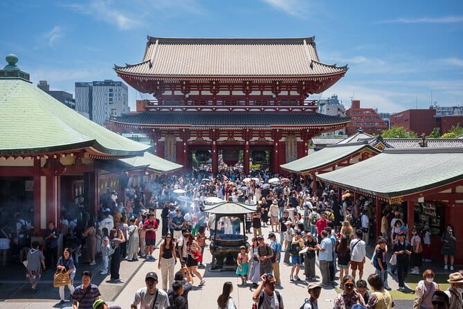 Tokyo Small Group Tour with Guide - Imperial Palace East Gardens and Nijubashi Bridge photos that matter