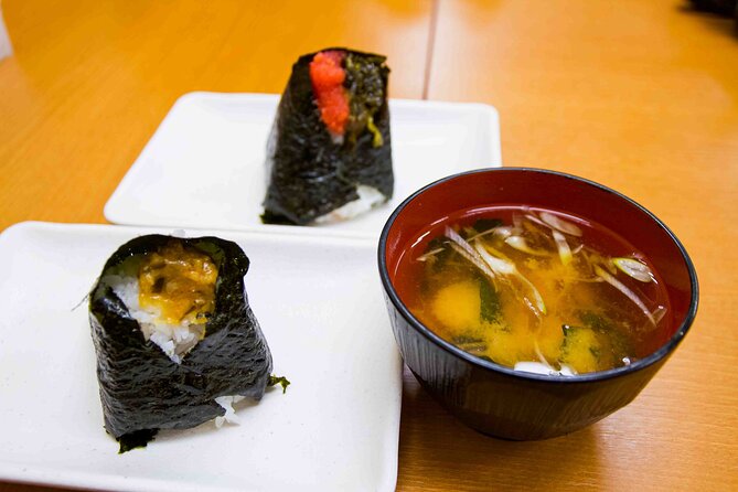 Tokyo Street Food Tour - 7 Japanese Foods - Small group size (max 8) and the “graze” pace