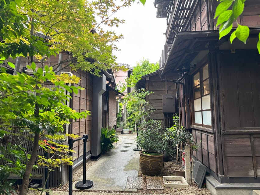 Tokyo:Stroll in Old traditional culture towns~Yanaka & Nezu - Key takeaways before you go
