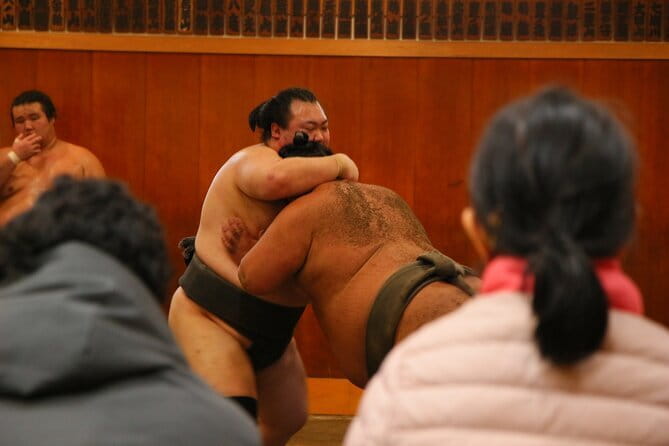 Tokyo Sumo Morning Practice: Viewing & Exclusive Interaction - Meeting at Narihira Park: get your bearings and your manners
