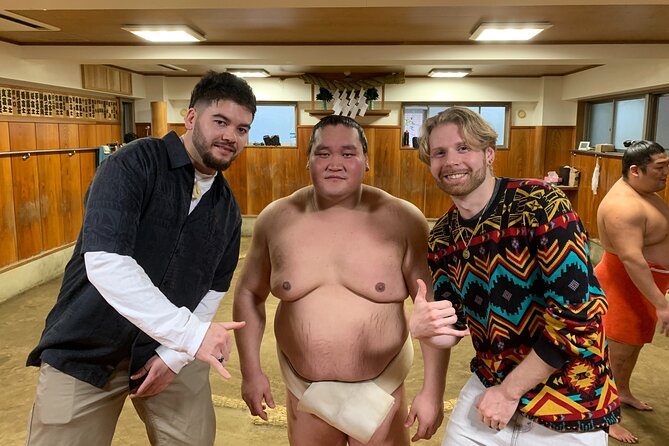 Tokyo Sumo Morning Training/ Sumo Practice with Wrestlers - The morning flow in Tokyo: a quick setup, then careful watching