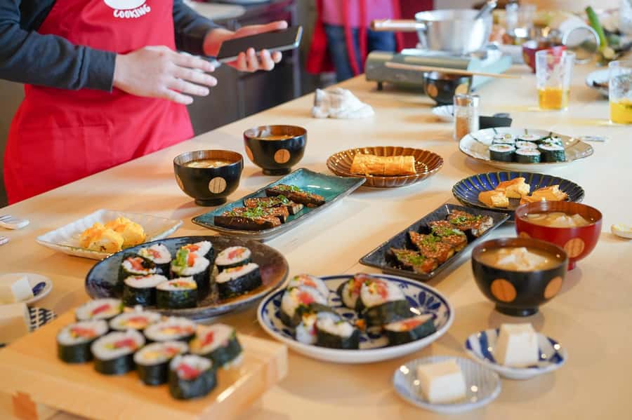 Tokyo: Sushi Cooking Class with Sake Tasting - Where the class starts: Iriya Station’s FamilyMart meetup
